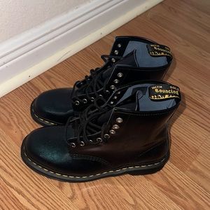 Dr.Martens Metallic Boots